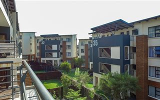 2 Bedroom Apartment in Modderfontein