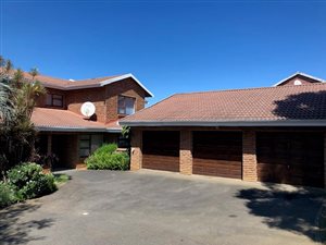 6 Bedroom House in Chase Valley Heights