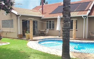 3 Bedroom House in Witkoppie Ridge