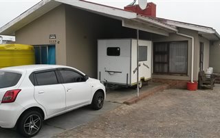 3 Bedroom House in Belmont Park