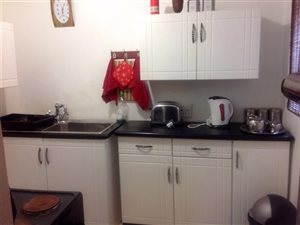 Studio apartment in Kensington B