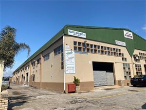 3183 m² Commercial space in Phoenix Industrial