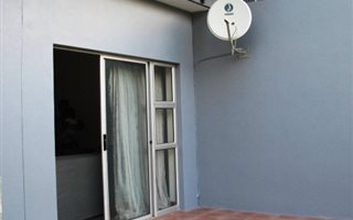 2 Bedroom Apartment in Menlyn