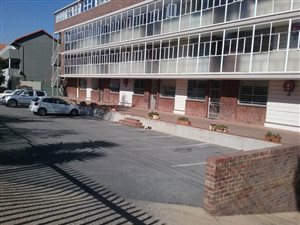 3 Bed Flat in Parkmore