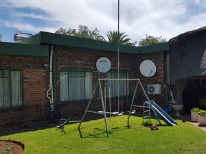 3 Bed House in Flora Gardens