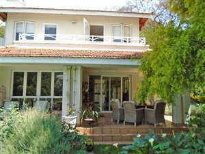 2 Bed Garden Cottage in Melrose