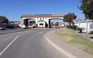 685 m² Land available in Tijger Valley and surrounds