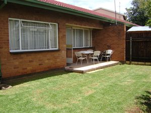 3 Bedroom Townhouse in Berton Park