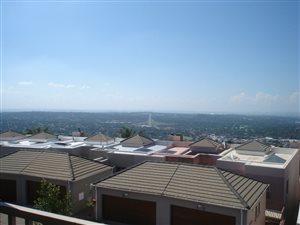 2 Bed Apartment in Northcliff