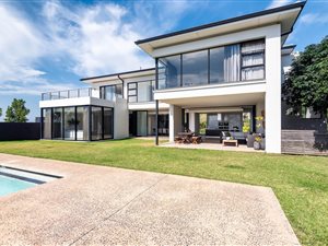 4 Bed House in Brettenwood Coastal Estate