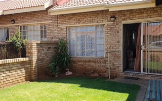 2 Bedroom House in Minerva Gardens