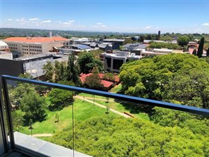 2 Bed Apartment in Rosebank