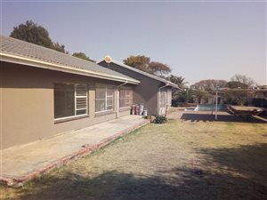 4 Bed House in Sunward Park
