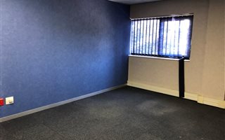 634 m² Office Space in Randjesfontein