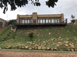 4 Bed House in Bronkhorstbaai
