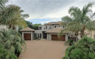 4 Bedroom House in Midstream Estate
