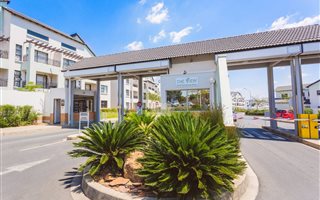 2 Bedroom Townhouse in Dainfern