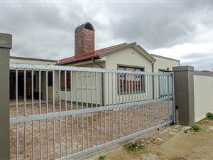 7 Bed House in Ballotsview