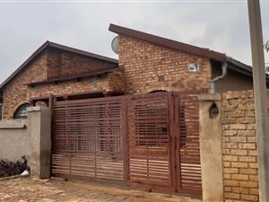 3 Bed House in Orange Farm
