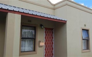 2 Bedroom House in Bardale Village