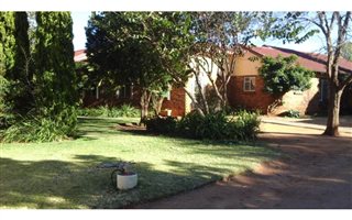 5 Bedroom House in Hartebeestfontein