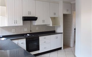 3 Bedroom House in Magalieskruin