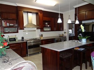 4 Bed House in Midfield Estate