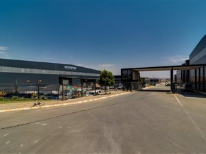 3134 m² Industrial space in Louwlardia