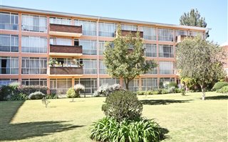 1 Bedroom Apartment in Kew