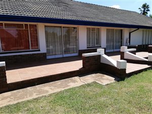 4 Bed House in Heatherdale