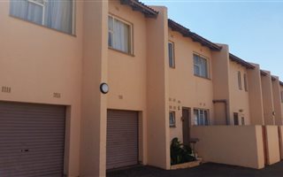 3 Bedroom Duplex in Kibler Park