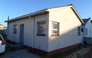 3 Bedroom House in Brooklyn