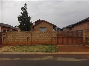 3 Bed House in Naturena