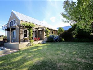 7361 m² Smallholding in Oudtshoorn