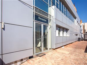 1200 m² Commercial space in Birnam