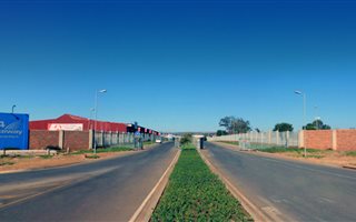 462 m² Commercial space in Silver Lakes