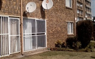 2.5 Bedroom Flat in Wolmer