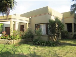 3 Bedroom House in Vanderbijlpark SE4