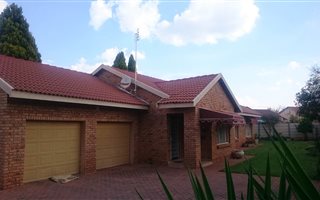 3 Bedroom House in Doringkruin