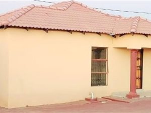 8 Bed Cluster in Mankweng