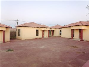 8 Bed Cluster in Mankweng