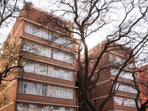 1.5 Bed Flat in Sunnyside