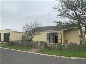 2 Bed Townhouse in Fairview Golf Estate