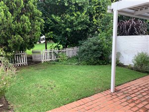 2 Bed Townhouse in Benmore Gardens
