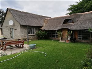 16 ha Farm in Buffelspoort
