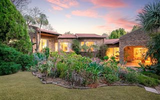 3 Bedroom House in Bryanston