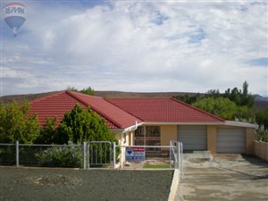 4 Bed House in Laingsburg