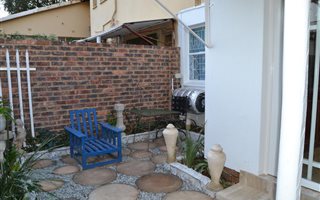 1 Bedroom House in Observatory