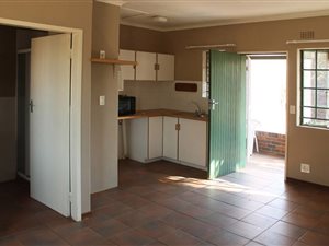 Bachelor apartment in Johannesburg North