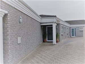 8 Bed House in Haasendal
